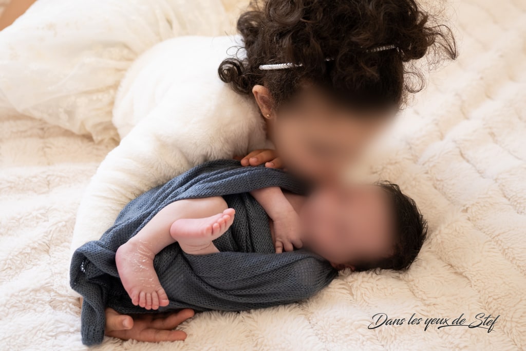 shooting photo cholet naissance bebe domicile frere soeur